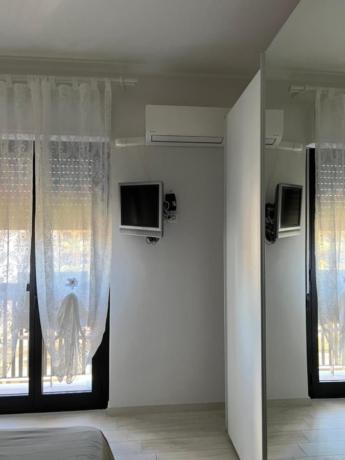 Ferienwohnung Medeum Modugno Exterior foto